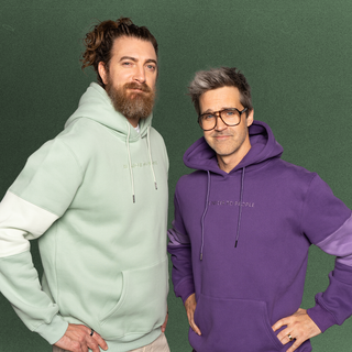 Hoodies & Sweatshirts